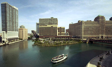Holiday Inn Chicago Mart Plaza
